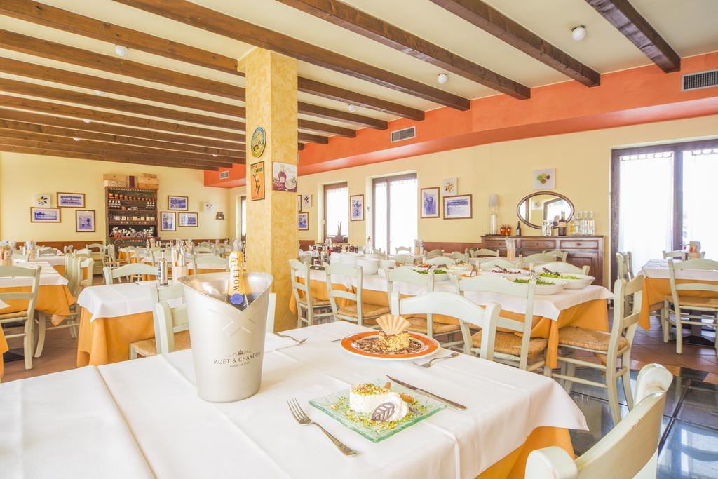 Hotel Antichi Cortili Dossobuono Zewnętrze zdjęcie