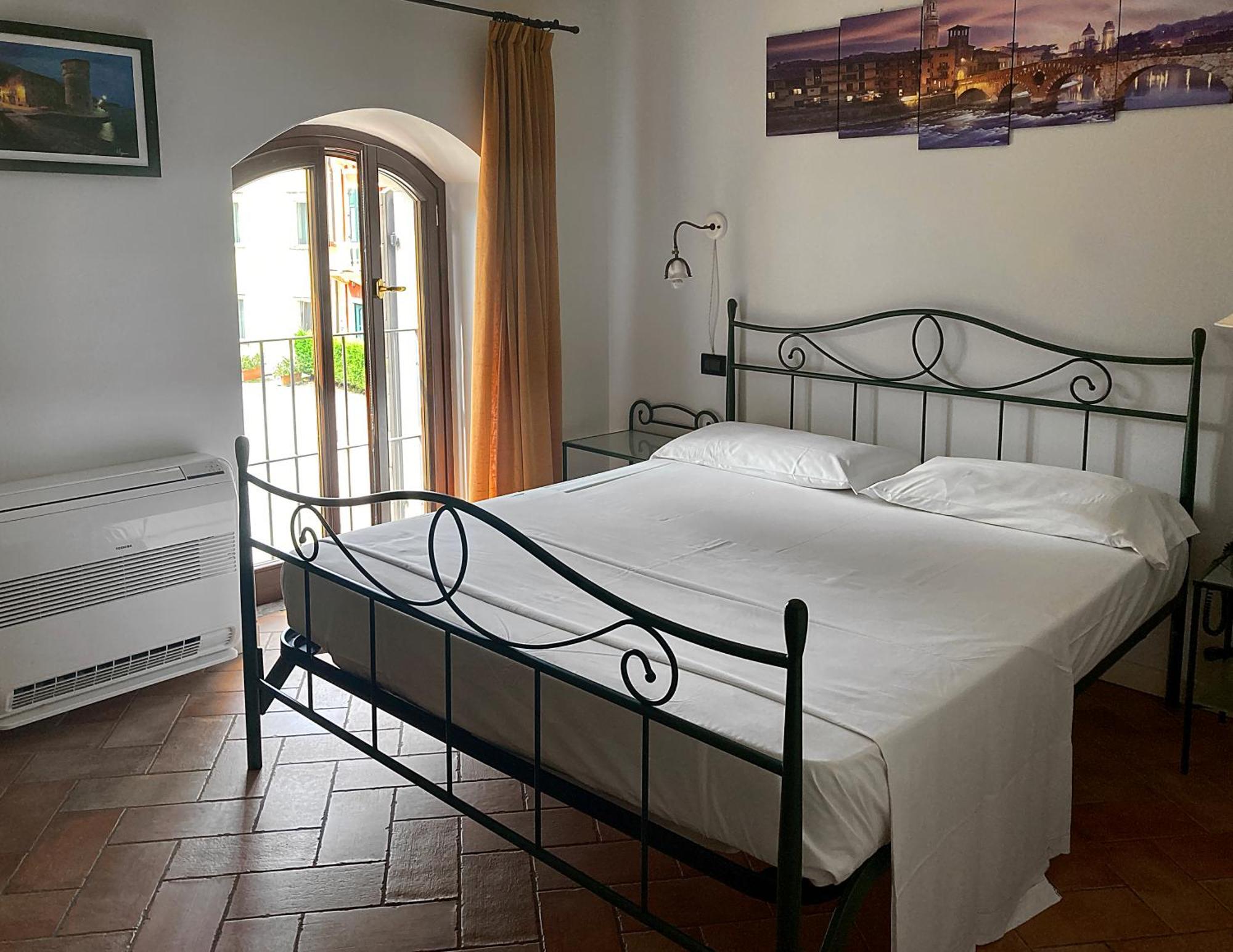 Hotel Antichi Cortili Dossobuono Zewnętrze zdjęcie