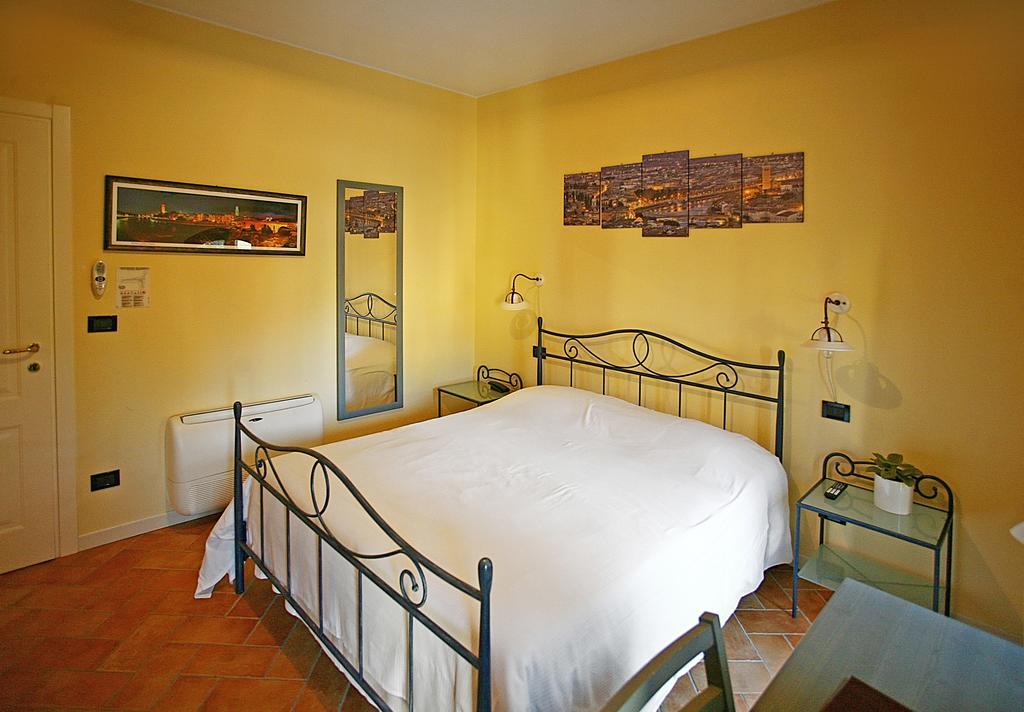 Hotel Antichi Cortili Dossobuono Zewnętrze zdjęcie