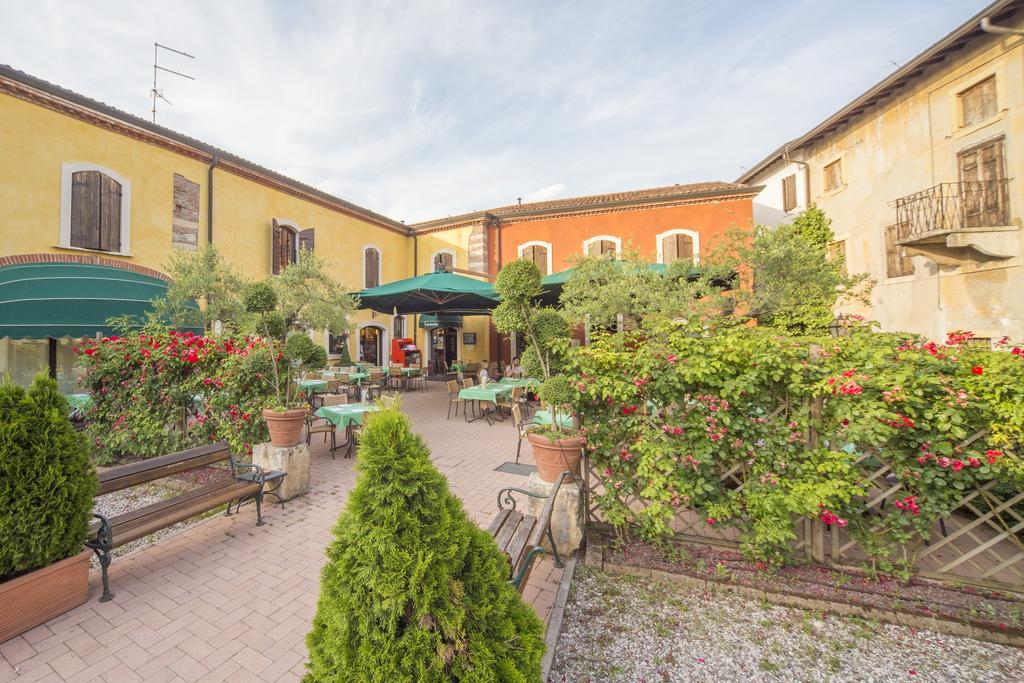 Hotel Antichi Cortili Dossobuono Zewnętrze zdjęcie