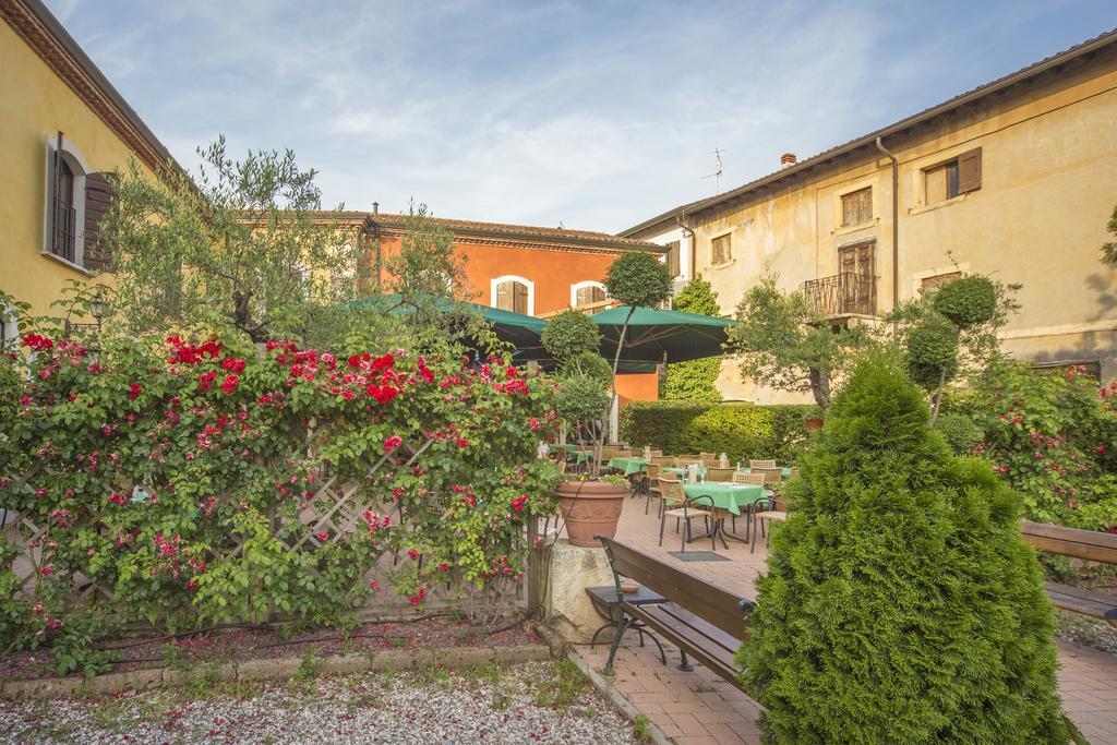 Hotel Antichi Cortili Dossobuono Zewnętrze zdjęcie